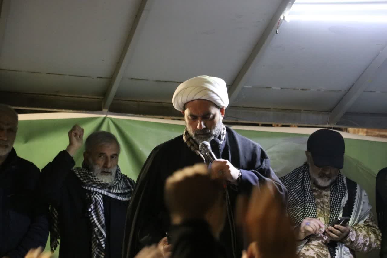 مقاومت و آزادگی، از اصول مکتب امام حسین(ع) است