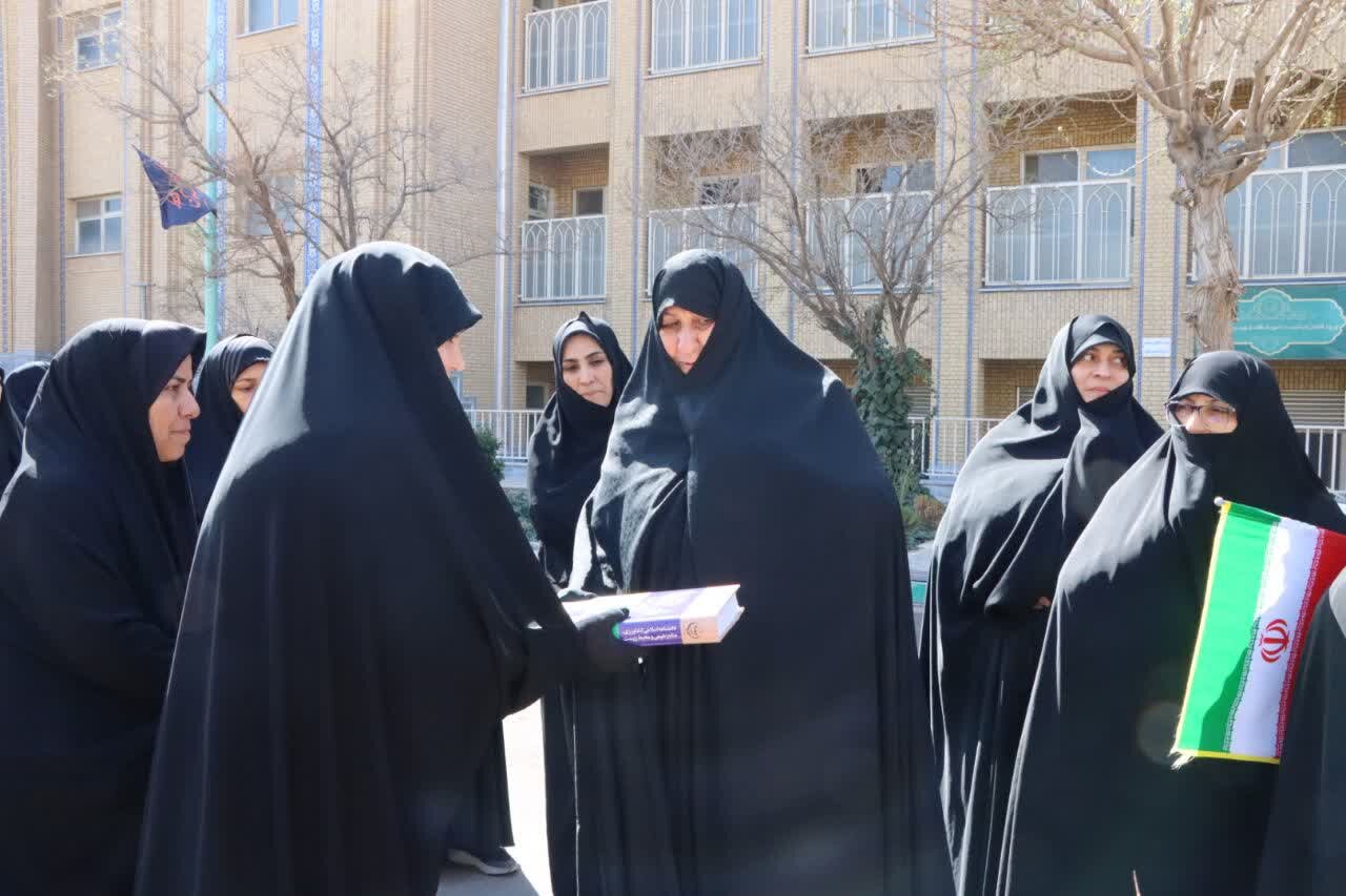روز درختکاری در جامعه الزهرا