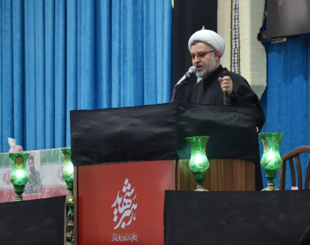 طمع دشمن را ناامید خواهیم کرد/ به فضل الهی دست متجاوز را قطع می‌کنیم