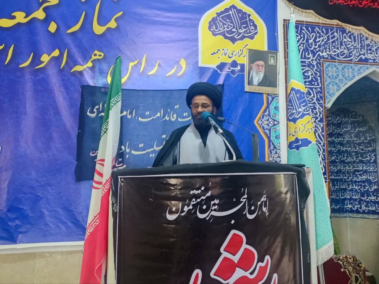 دست دشمن مستبد متجاوزگر را قطع می‌کنیم