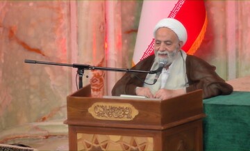خداوند با ساده‌ترین ابزارها بزرگ‌ترین تحولات را رقم می‌زند