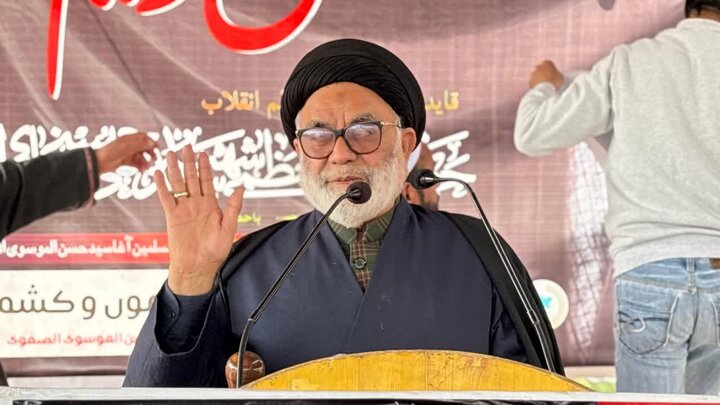رہبر معظم کی مظلومانہ شہادت پر بڈگام اشکبار / ہزاروں سوگواروں کی شرکت، امریکہ و اسرائیل کے خلاف فلک شگاف نعرے  