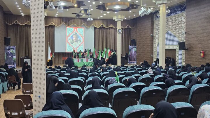 تصاویر/ همایش و اجتماع زینبیون در خونخواهی رهبر شهید در سیرجان