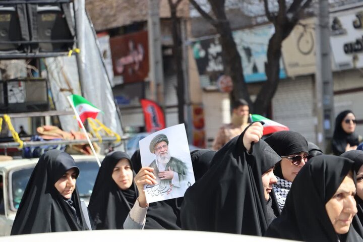 تصاویر / اجتماع بانوان شهر محمدیه ومهرگان قز وین در رثای  قائد امت