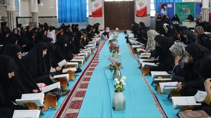 تصاویر/ مراسم جمع خوانی قرآن کریم در شهرستان شاهین دژ