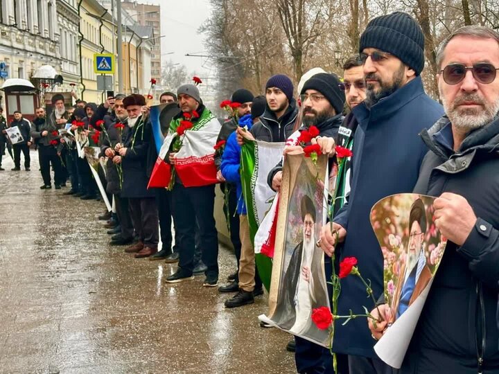 شیعیان و دوستداران ایران در مسکو شهادت امام خامنه ای را تسلیت گفتند