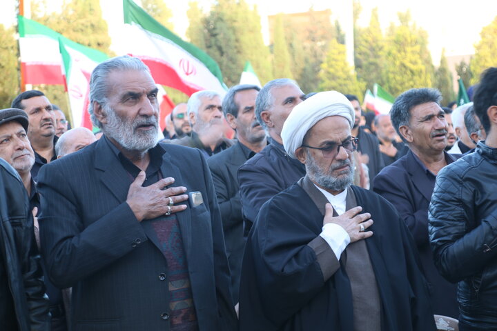 تجمع مردم کرمان در هفتمین روز خونخواهی