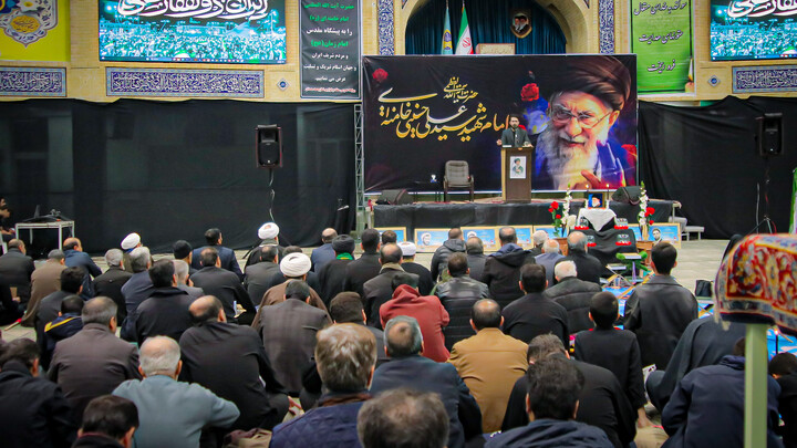 تصاویر/مراسم بزرگداشت امام شهید آیت الله سید علی حسینی خامنه ای در همدان