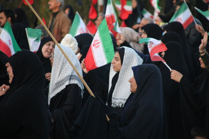 تجمع مردم کرمان در هفتمین روز خونخواهی