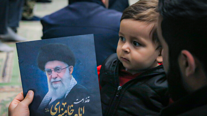 تصاویر/مراسم بزرگداشت امام شهید آیت الله سید علی حسینی خامنه ای در همدان