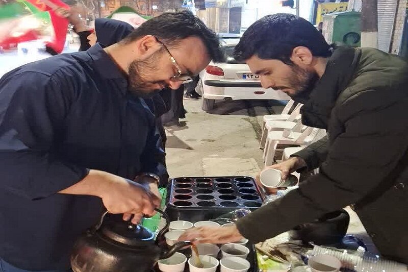 حضور پرشور روحانیت کرمانشاه در میدان حمایت از نظام اسلامی + عکس