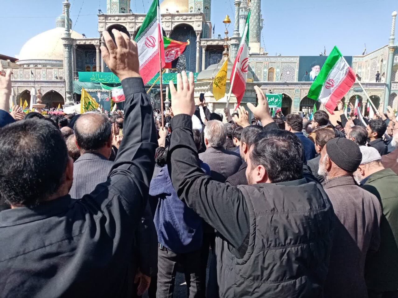 حماسه مهاجرین افغانستانی در میدان روحالله؛ تجدید بیعت با ولایت و اعلام انزجار از دشمنان