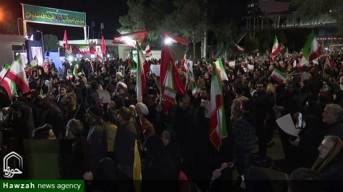 حضور پرشور امت حزب الله در راهپیمایی های شبانه قم