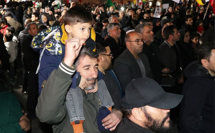 جمع شب هفتم میدان لاله شهرستان نظرآباد