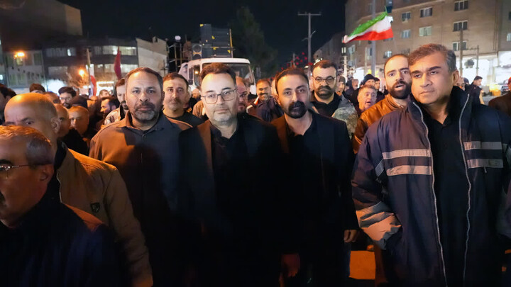 هفتمین شب از حضور باشکوه مردم ولایتمدار کمال‌شهر در سوگ شهید امام خامنه ای و دفاع از میهن عزیزمان