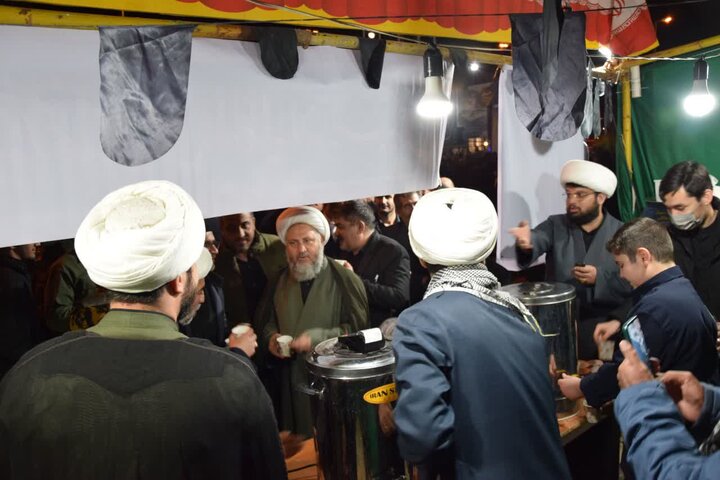 تصاویر/ راهپیمایی و حضور پرشور و حماسی مردم شهرستان آران و بیدگل در عزای هفتمین روز شهادت امام امت
