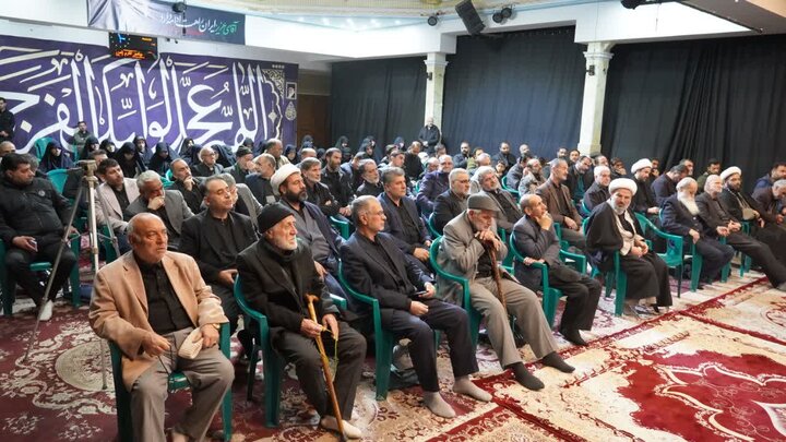 تصاویر / نشست تخصصی فعالان عرصه هیئت با سخنرانی حجت الاسلام والمسلمین عندلیب زاده
