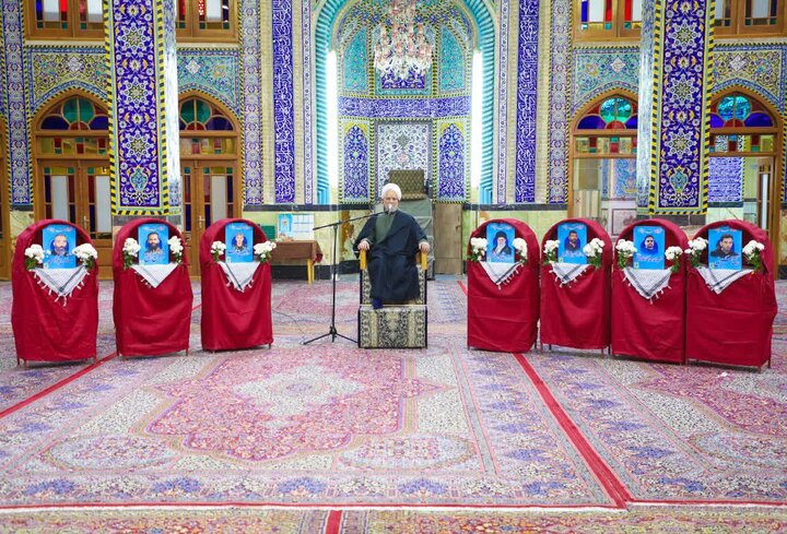 تصاویر/ مراسم گرامیداشت شهادت امام خامنه ای و شهدای جنگ رمضان در یزد