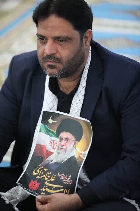 تصاویر/ طنین انتقام خواهی  مردم عزادار پارسیان