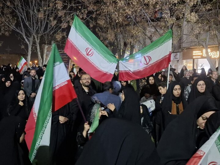 تصاویر | مراسم وداع شهدای حمله جنایتکارانه آمریکایی و صهیونی در کاشان