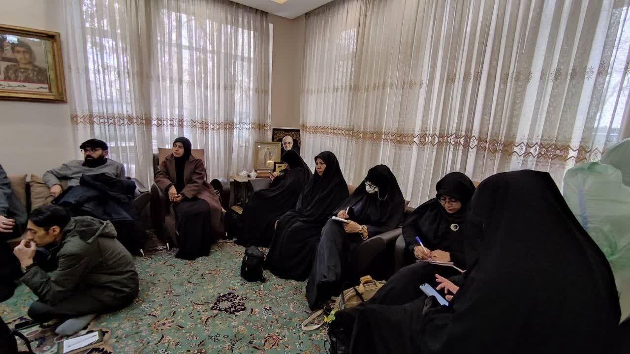 سلسله جلسات «آرمان عدالت» با حضور فعالان فرهنگی ، اجتماعی و رسانه ای مشهد مقدس