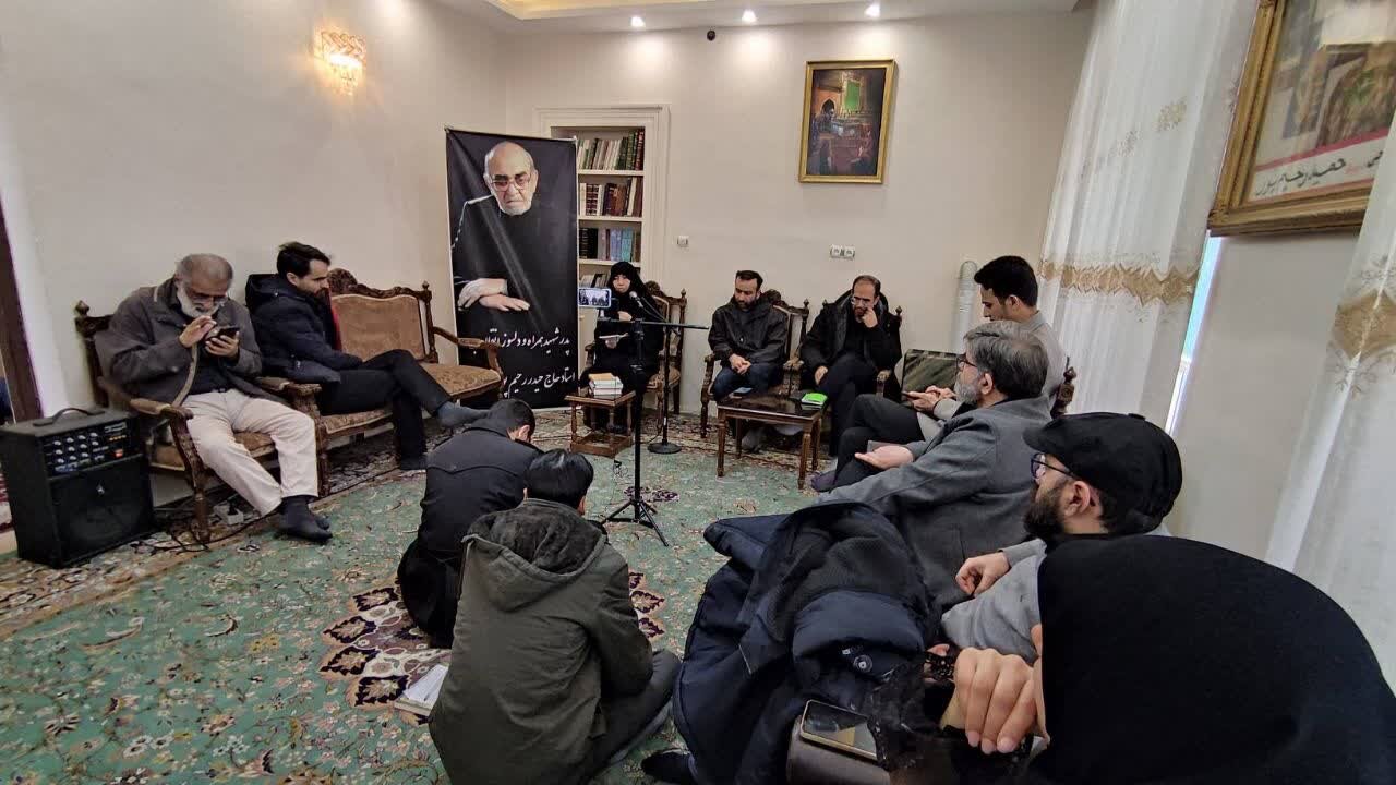 سلسله جلسات «آرمان عدالت» با حضور فعالان فرهنگی ، اجتماعی و رسانه ای مشهد مقدس