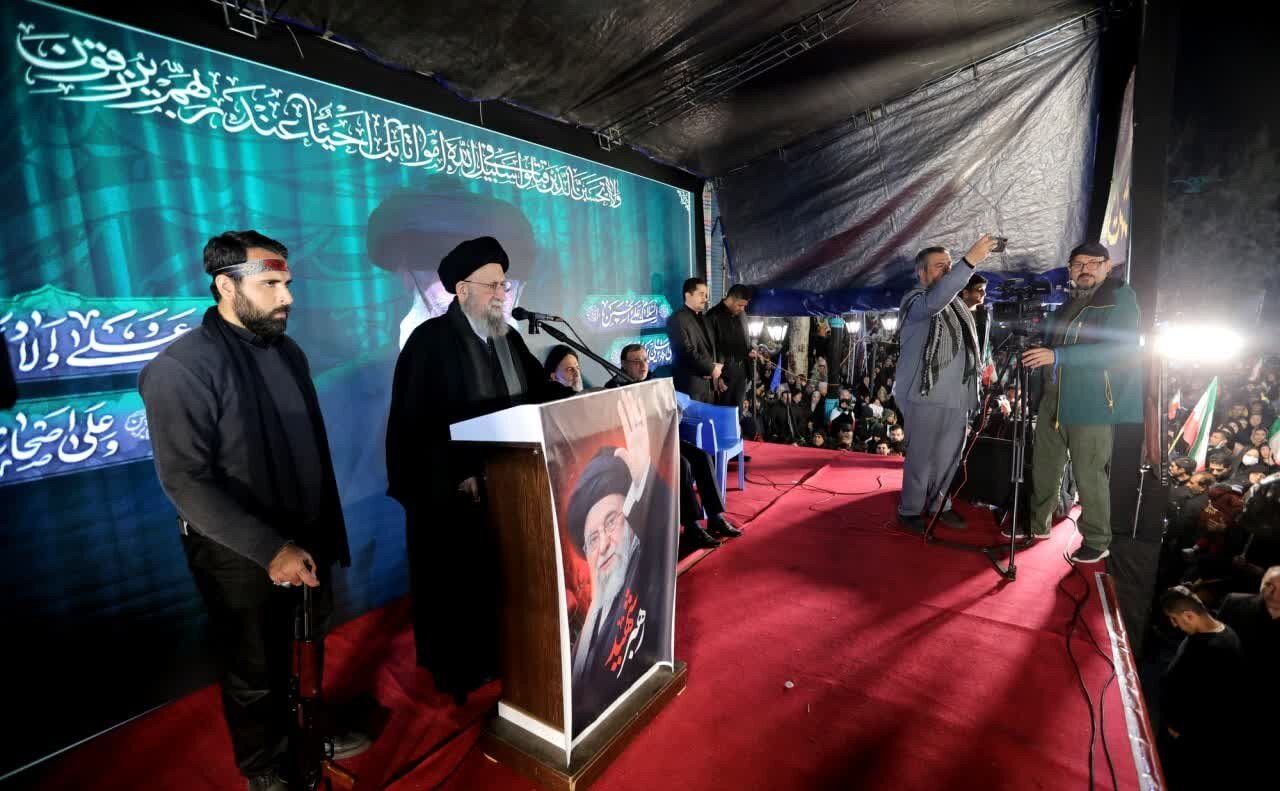 تجمع مردم گرگان به خون خواهی قائد امت