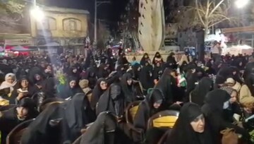 فیلم|مراسم دعای جوشن کبیر شب قدر مردم محلات در هشتمین شب شهادت امام امت