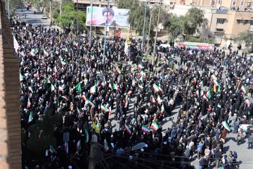 مردم ولایتمدار خوزستان، با حضرت آیت الله خامنه ای تجدید میثاق کردند