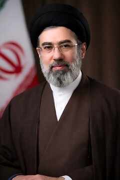رهبر سوم انقلاب فصل جدیدی از قله‌های افتخار را طی خواهد کرد