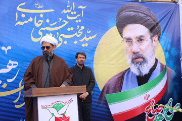 رهبر انقلاب با رأی قاطع خبرگان انتخاب شد / مسیر رهبر شهید انقلاب، توسط فرزند صالح ایشان استمرار خواهد داشت