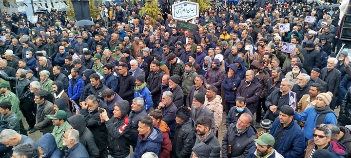 تصاویر / تشییع پیکر شهید حسنی در بهار