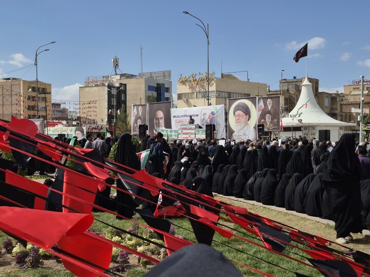 تصاویر/ بیعت با رهبر جدید انقلاب و آیین تشییع شهدای جنگ رمضان