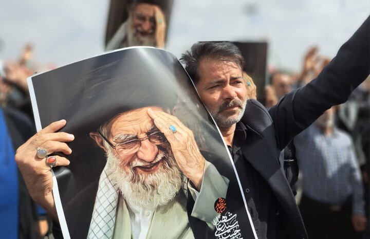تصاویر| بیعت تمام‌ قدِ مردم بیرجند با علمدارِ جدیدِ انقلاب
