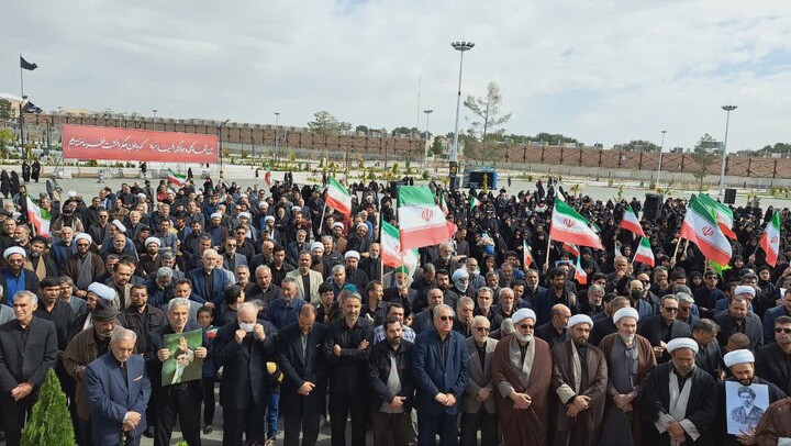 تصاویر| بیعت تمام‌ قدِ مردم بیرجند با علمدارِ جدیدِ انقلاب