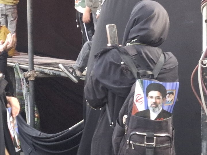 تصاویر:بیعت کاشانی ها با رهبر سوم انقلاب اسلامی