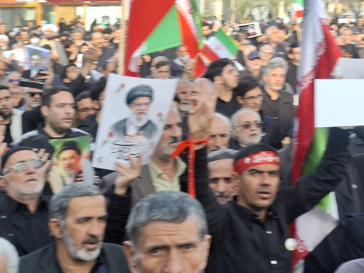 تصاویر:بیعت کاشانی ها با رهبر سوم انقلاب اسلامی