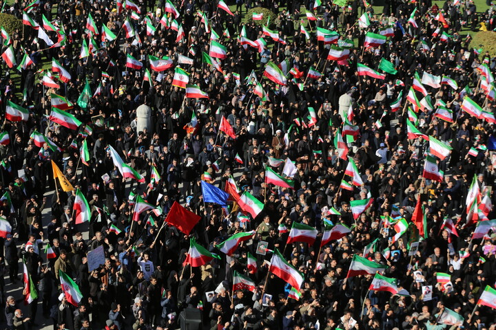 تصاویر / بیعت اصفهانی ها با سومین رهبر انقلاب اسلامی