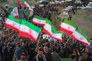 تصاویر/ تشییع پیکر مطهر شهید آرش دهقانی در بخش احمدی