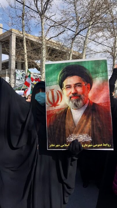 تصاویر:بیعت نطنزی ها با رهبر سوم انقلاب اسلامی