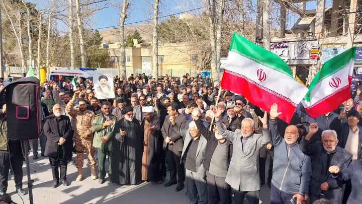 تصاویر:بیعت نطنزی ها با رهبر سوم انقلاب اسلامی