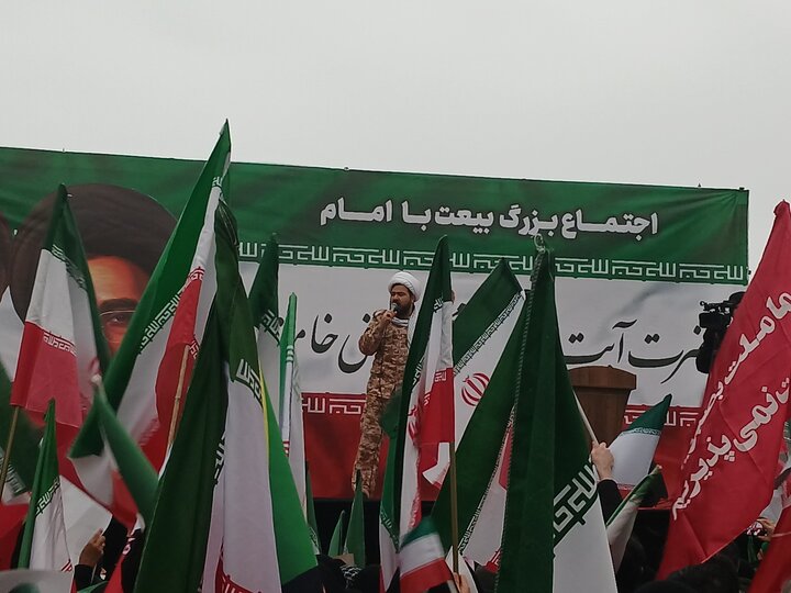 تصاویر/ بیعت با رهبر معظم انقلاب اسلامی درمشهد مقدس