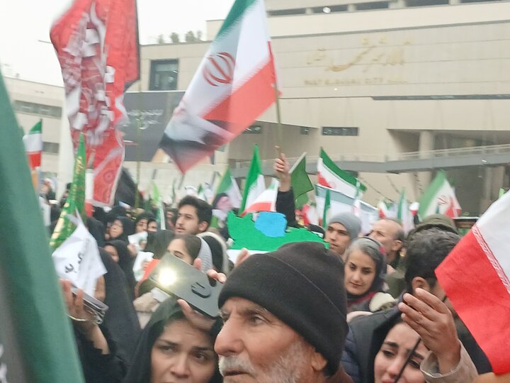تصاویر/ بیعت با رهبر معظم انقلاب اسلامی درمشهد مقدس