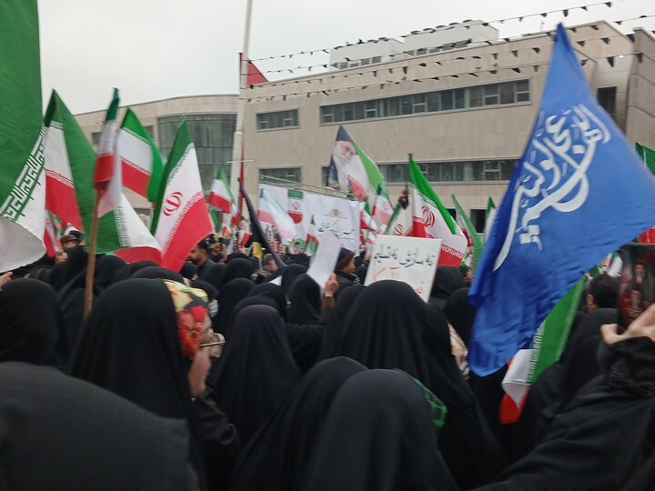 تصاویر/ بیعت با رهبر معظم انقلاب اسلامی درمشهد مقدس
