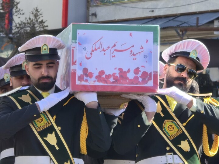 تصاویر / جتماع بزرگ بیعت با امام امت در تویسرکان