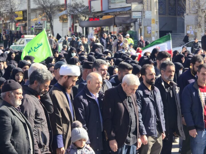 تصاویر / جتماع بزرگ بیعت با امام امت در تویسرکان