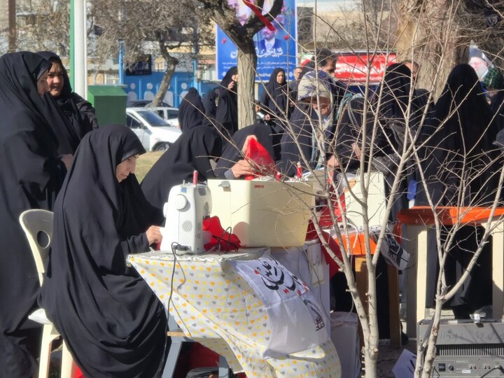 تصاویر / جتماع بزرگ بیعت با امام امت در تویسرکان