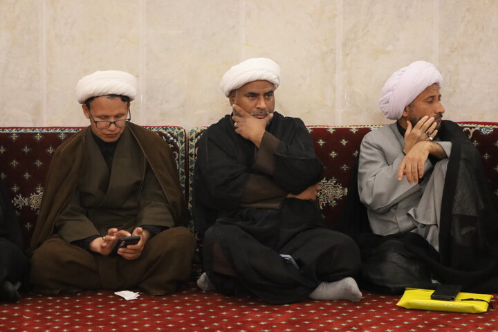 تصاویر/جلسه قرارگاه جنگ ترکیبی بلاغ مبین حوزه علمیه هرمزگان