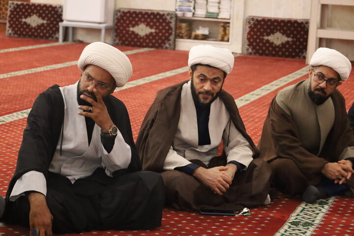 تصاویر/جلسه قرارگاه جنگ ترکیبی بلاغ مبین حوزه علمیه هرمزگان