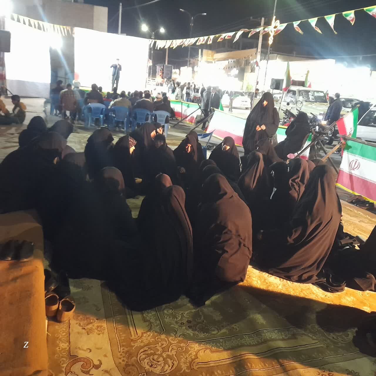 سومین شب برپایی موکب مدرسه علمیه حضرت زهرا (س) میبد با محوریت ایام شهادت رهبر شهید